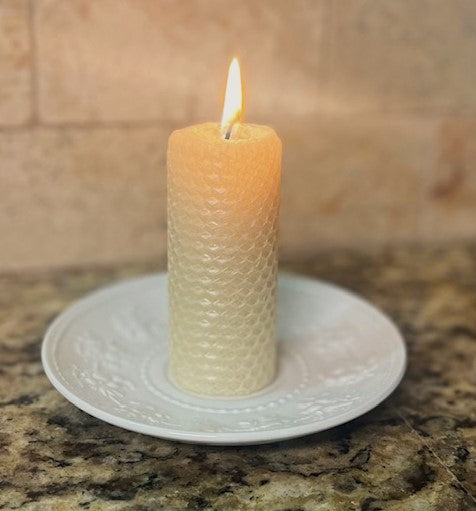 Rolled Honeycomb Table Candle